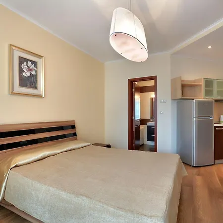 Golden Line Apartahotel Golden Sands