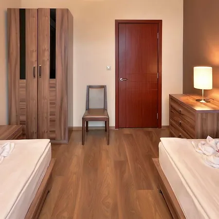 Golden Line Apartahotel