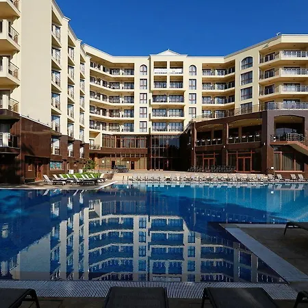 Apartahotel Golden Line