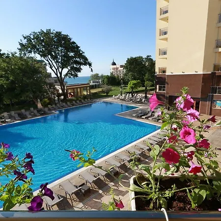 Apartahotel Golden Line Golden Sands