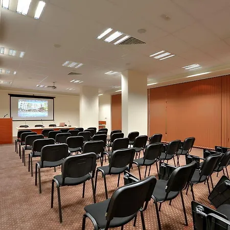 Apartahotel Golden Line