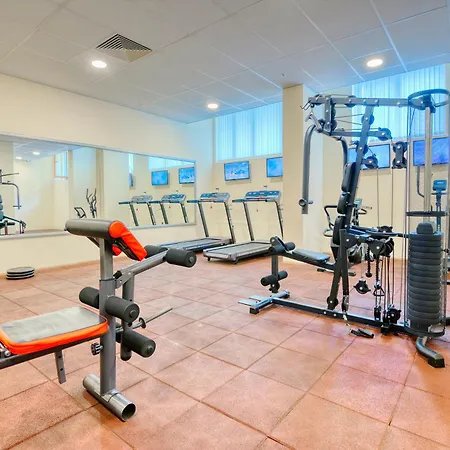 Apartahotel Golden Line 4*