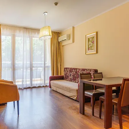Golden Line Apart-hotel