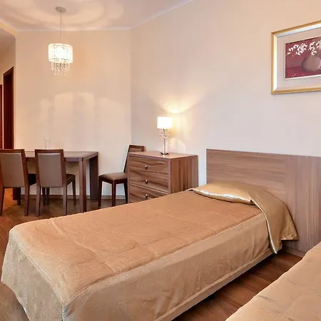 Apartahotel Golden Line