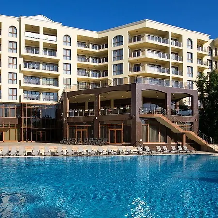 Golden Line Apartahotel